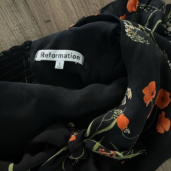 Reformation Alaina dress in Robyn size 0 - Picture 5 of 5